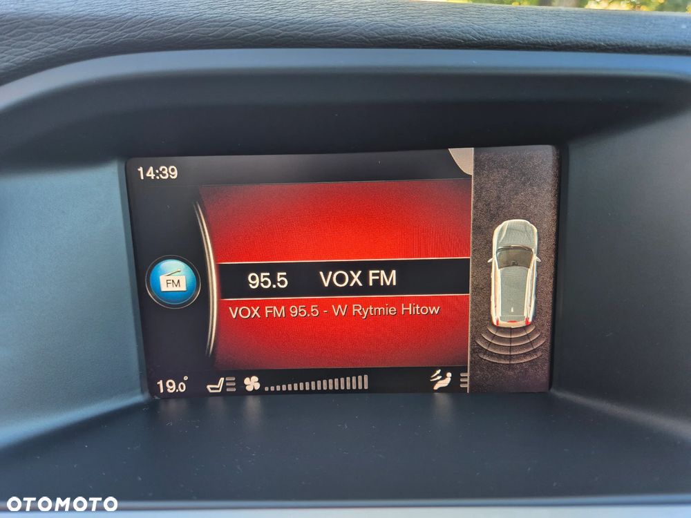 Volvo V60 D2 Drive-E Momentum - 17