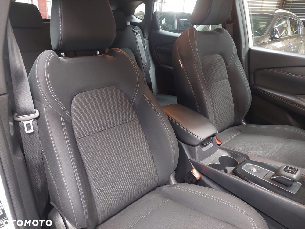 Nissan Qashqai - 22