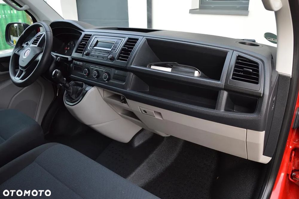 Volkswagen Transporter - 18