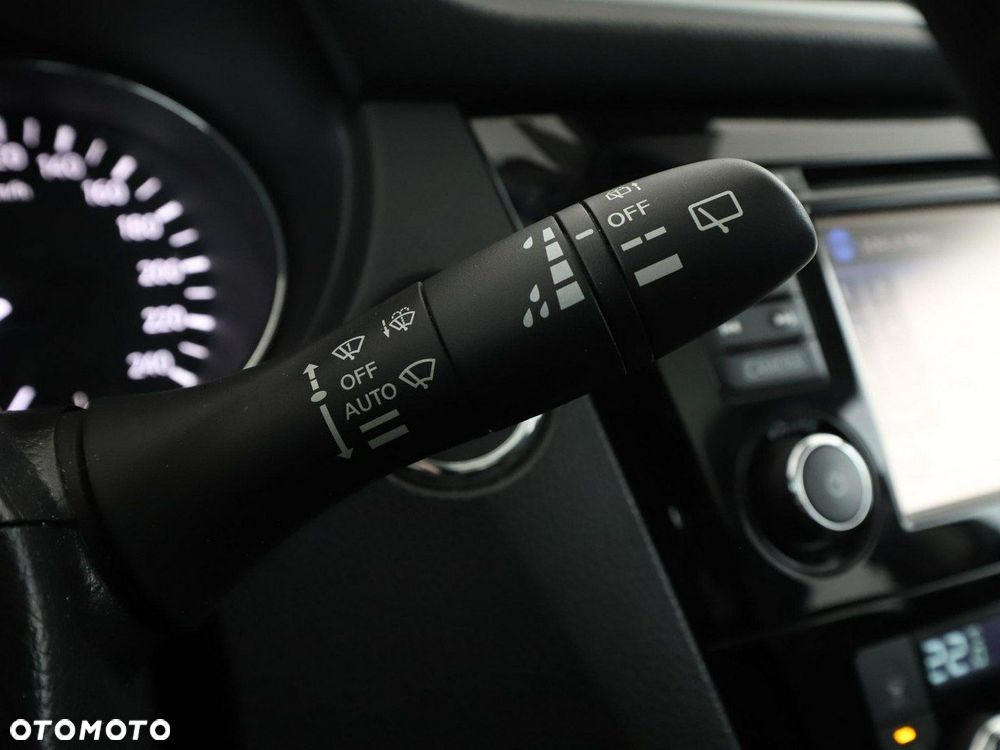 Nissan Qashqai 1.6 DIG-T N-Connecta - 31