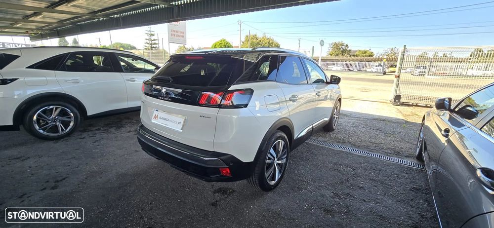 Peugeot 3008 Plug-In Hybrid 225 e-EAT8 Allure Pack - 11
