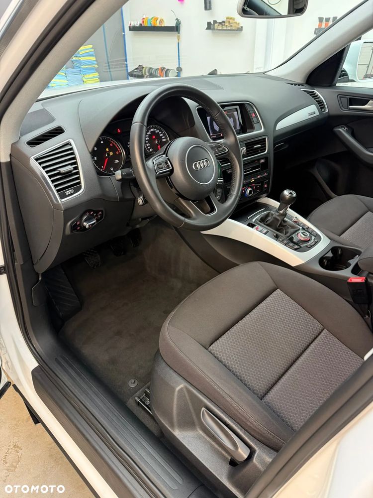 Audi Q5 2.0 TDI Quattro (clean diesel) - 13