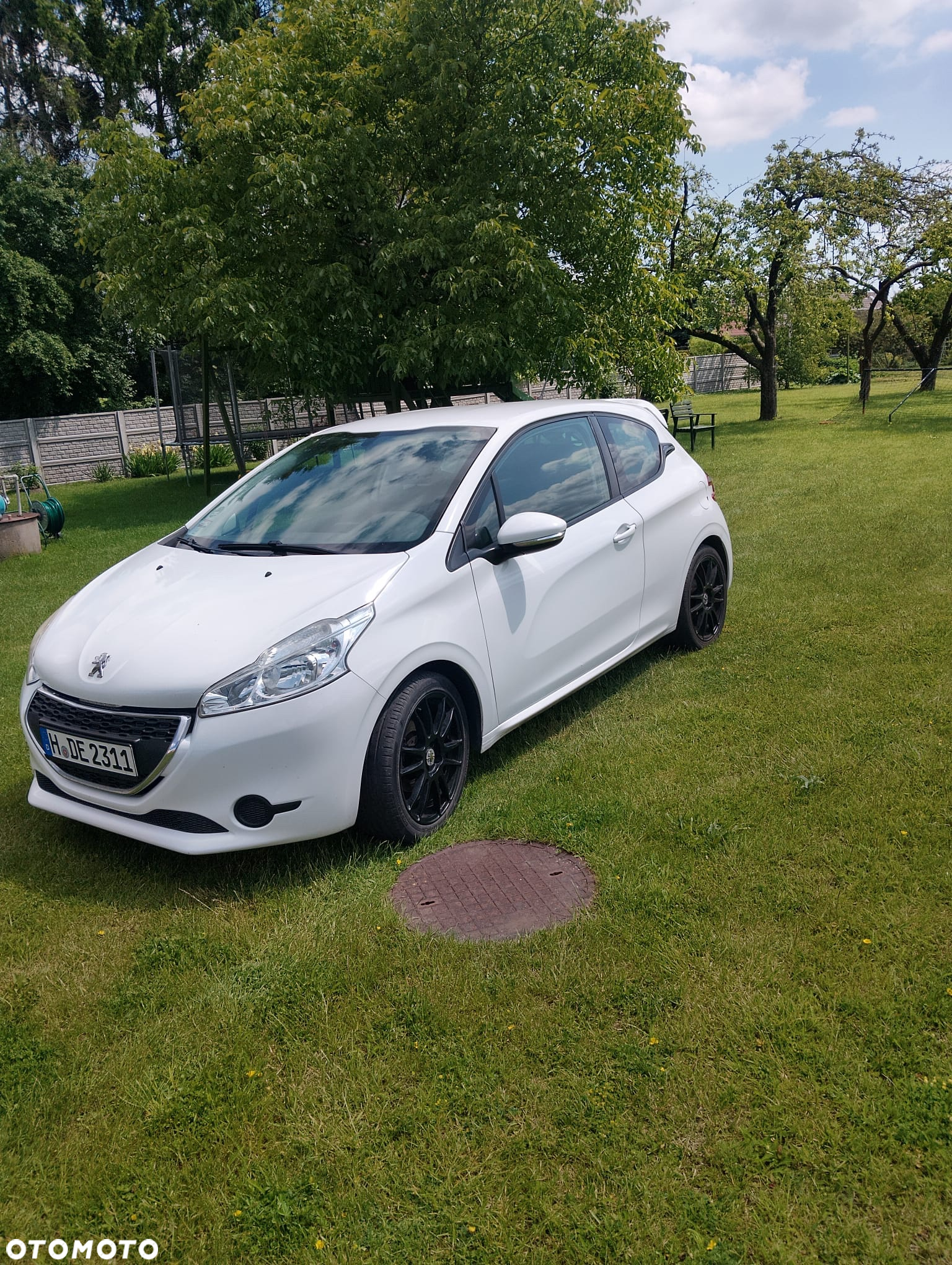 Peugeot 208 - 3