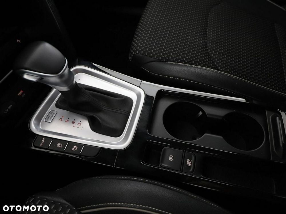 Kia XCeed 1.5 T-GDI L DCT - 30