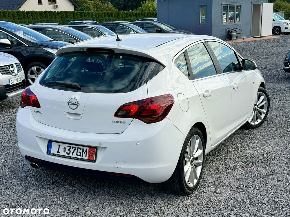 Opel Astra 1.4 Turbo Innovation - 3