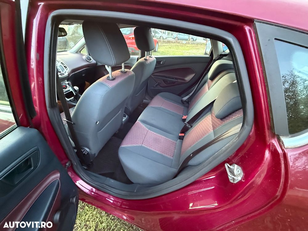 Ford Fiesta 1.4 Titanium - 10