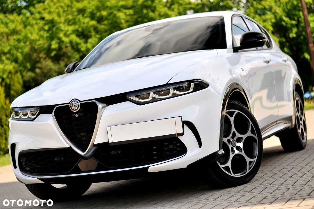 Alfa Romeo Tonale 1.5 T4 GSE mHEV TI DCT - 11