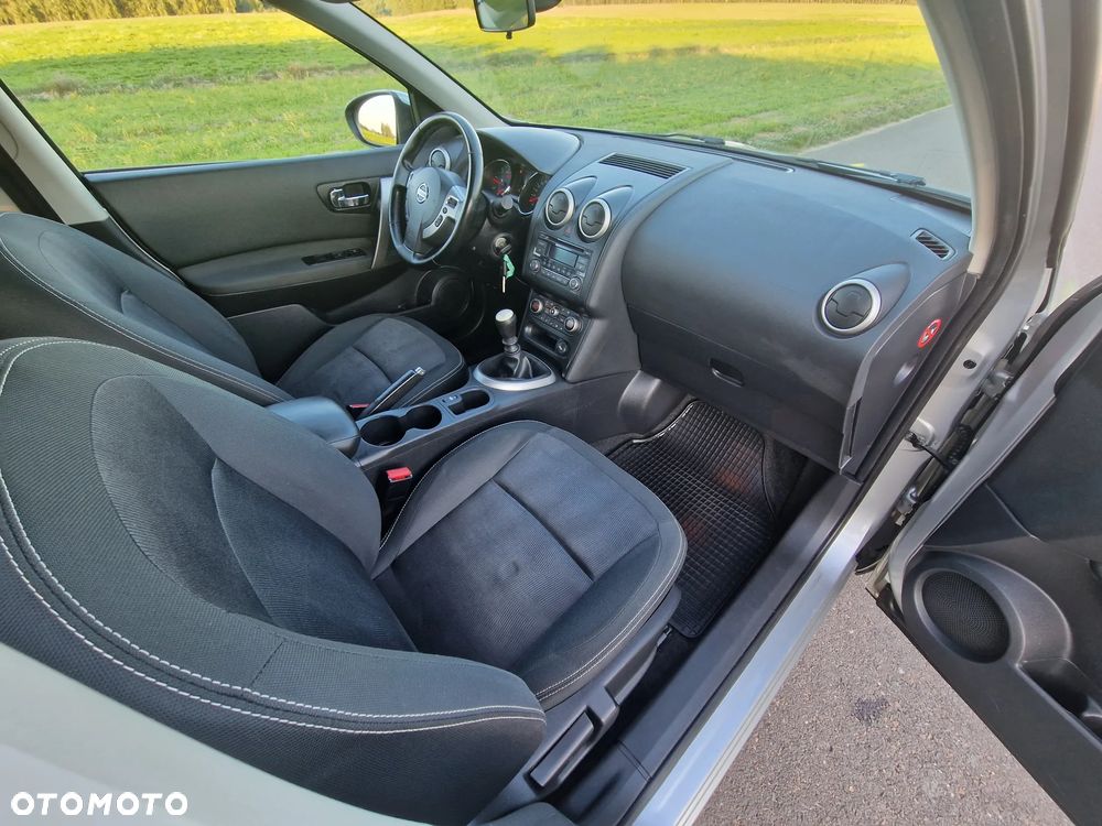 Nissan Qashqai - 11