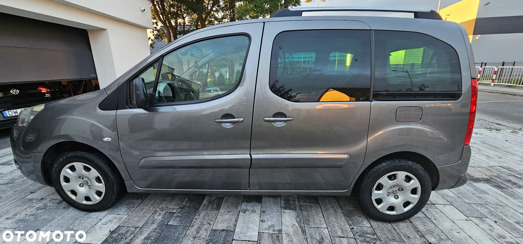 Peugeot Partner Tepee HDi FAP 90 Premium - 8