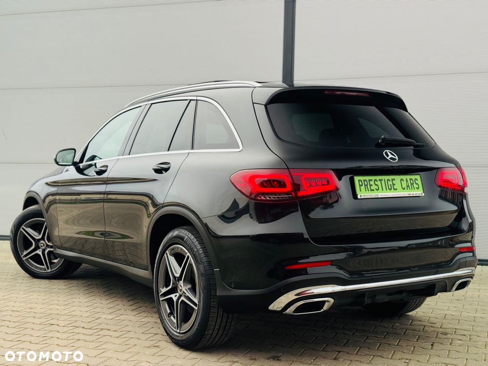 Mercedes-Benz GLC 220 d 4Matic 9G-TRONIC AMG Line - 12