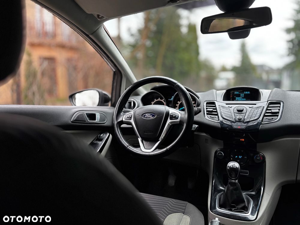 Ford Fiesta 1.0 EcoBoost Titanium - 26