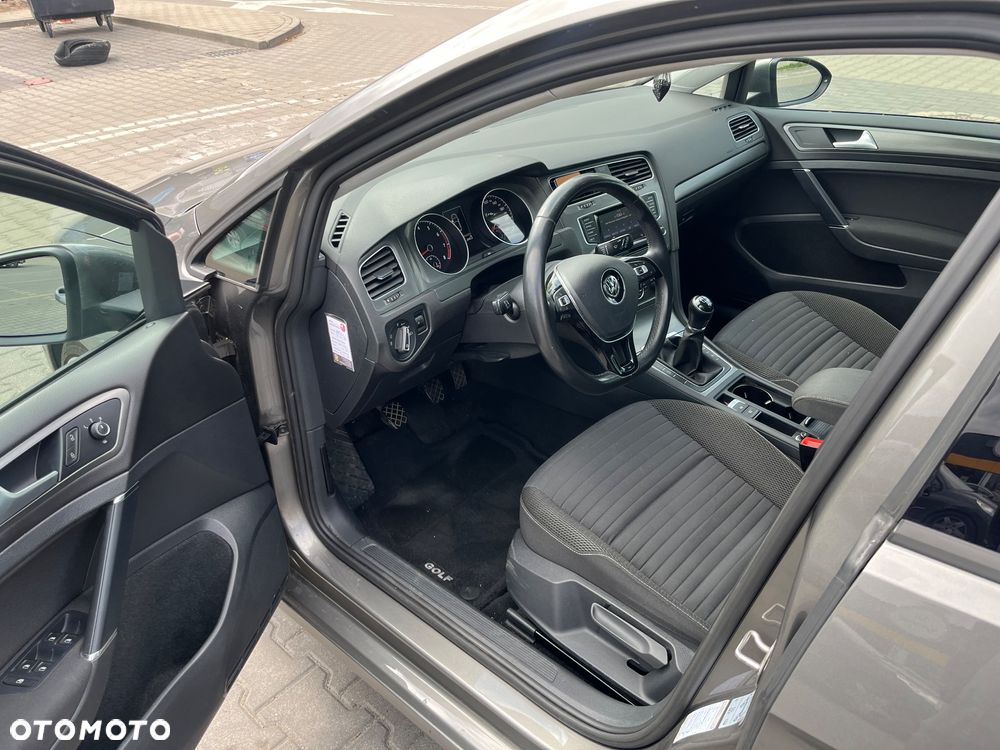 Volkswagen Golf 1.2 TSI BlueMotion Technology MATCH - 8