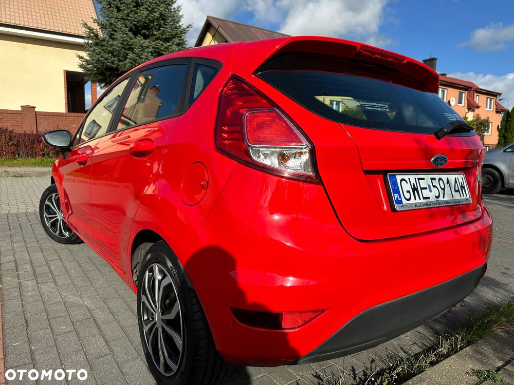 Ford Fiesta 1.0 Champions Edition - 13