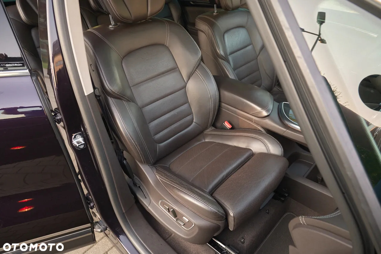 Renault Espace 1.6 dCi Energy Initiale Paris EDC 7os - 28
