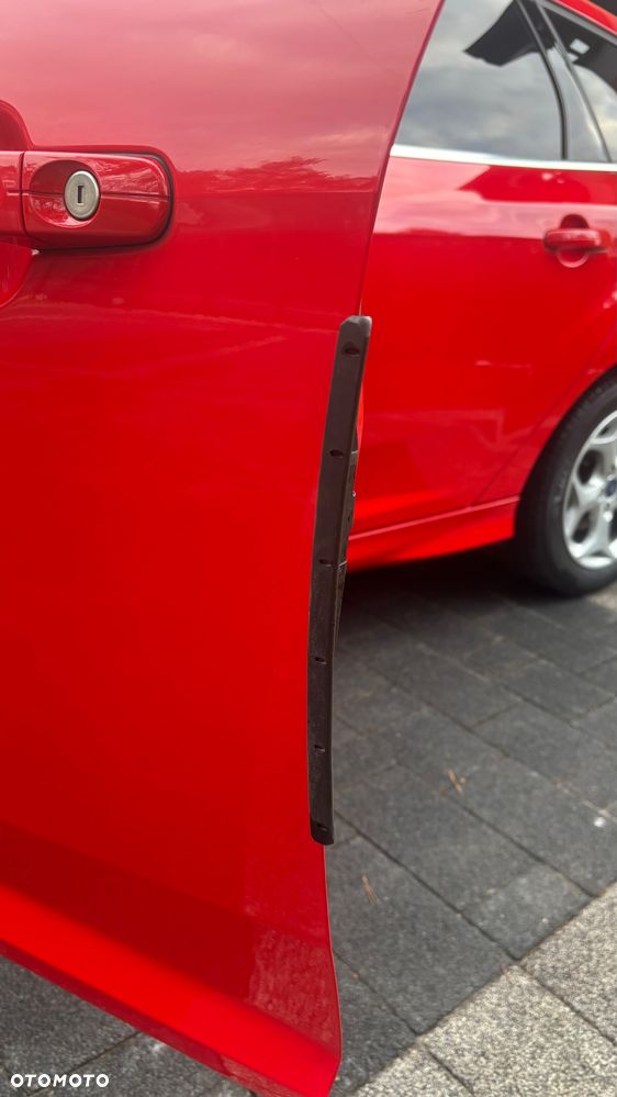 Ford Focus 1.5 TDCi DPF Start-Stopp-System ST-Line - 9