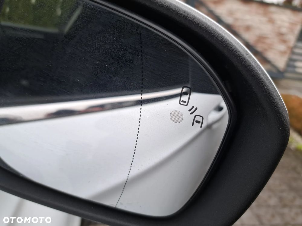 Ford Mondeo 2.0 TDCi Start-Stopp Titanium - 24