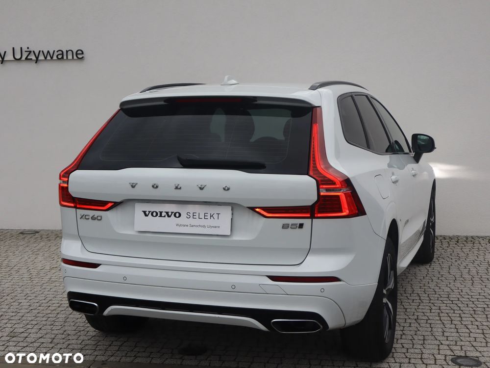 Volvo XC 60 B5 B AWD R-Design - 5