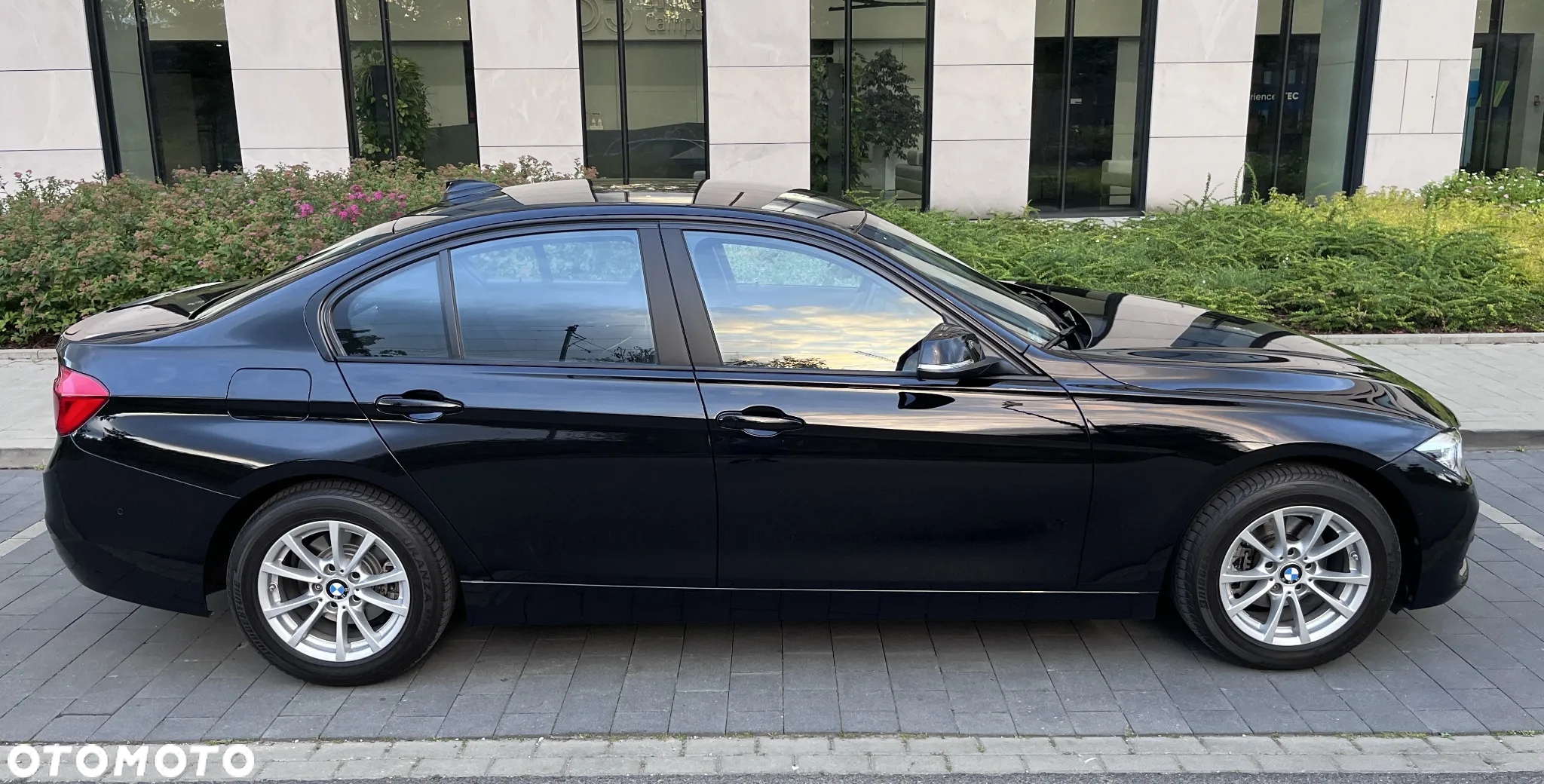 BMW Seria 3 318i - 6