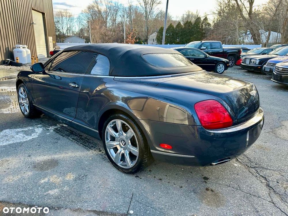 Bentley Continental GT - 8