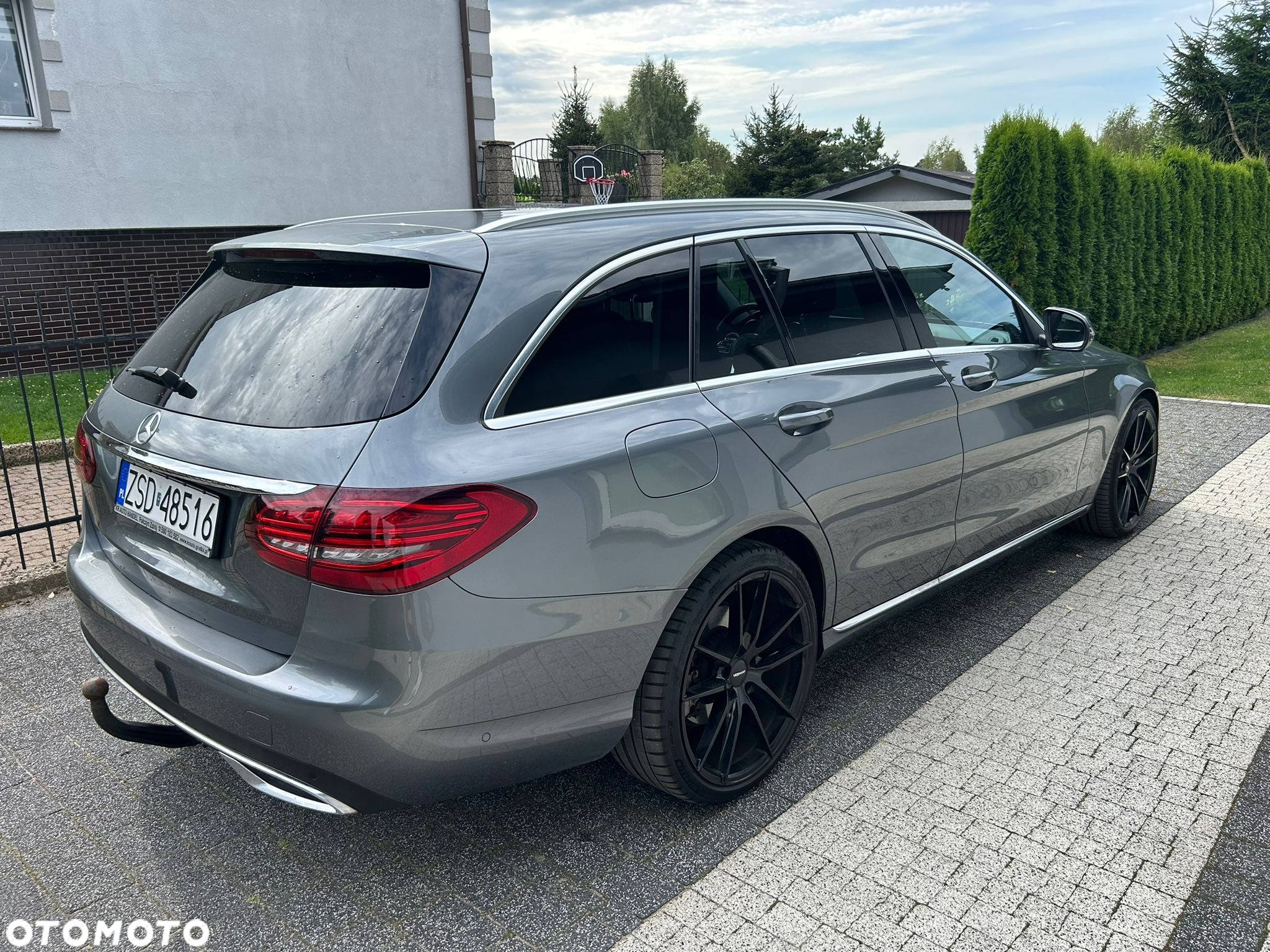 Mercedes-Benz Klasa C 220 d T 9G-TRONIC AMG Line - 28
