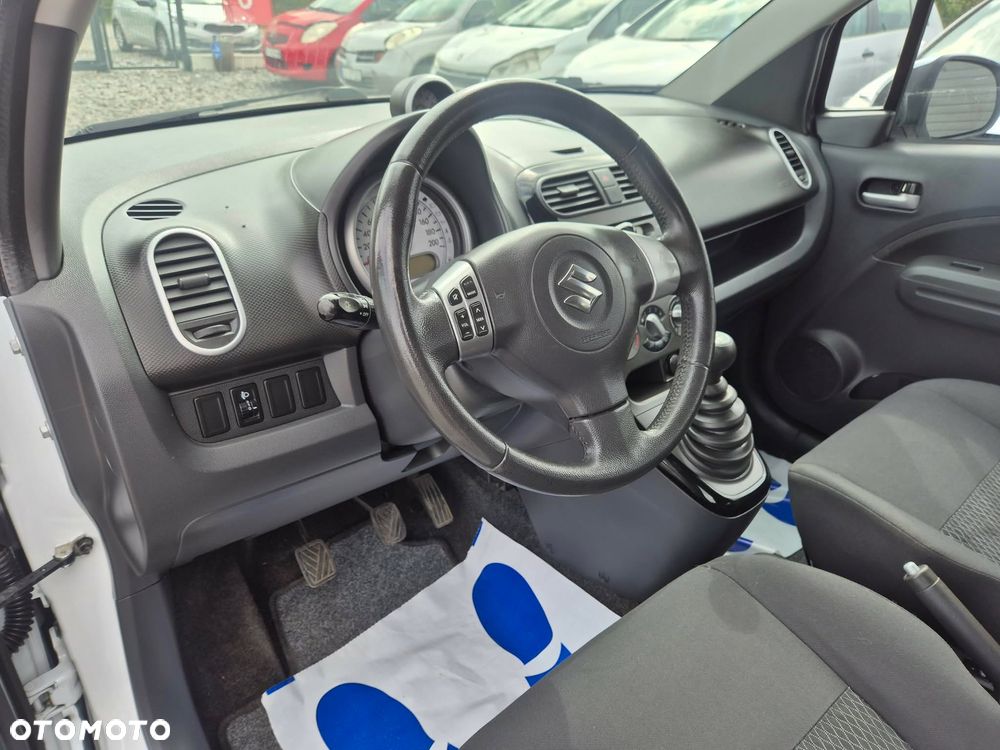 Suzuki Splash 1.0 Comfort - 16