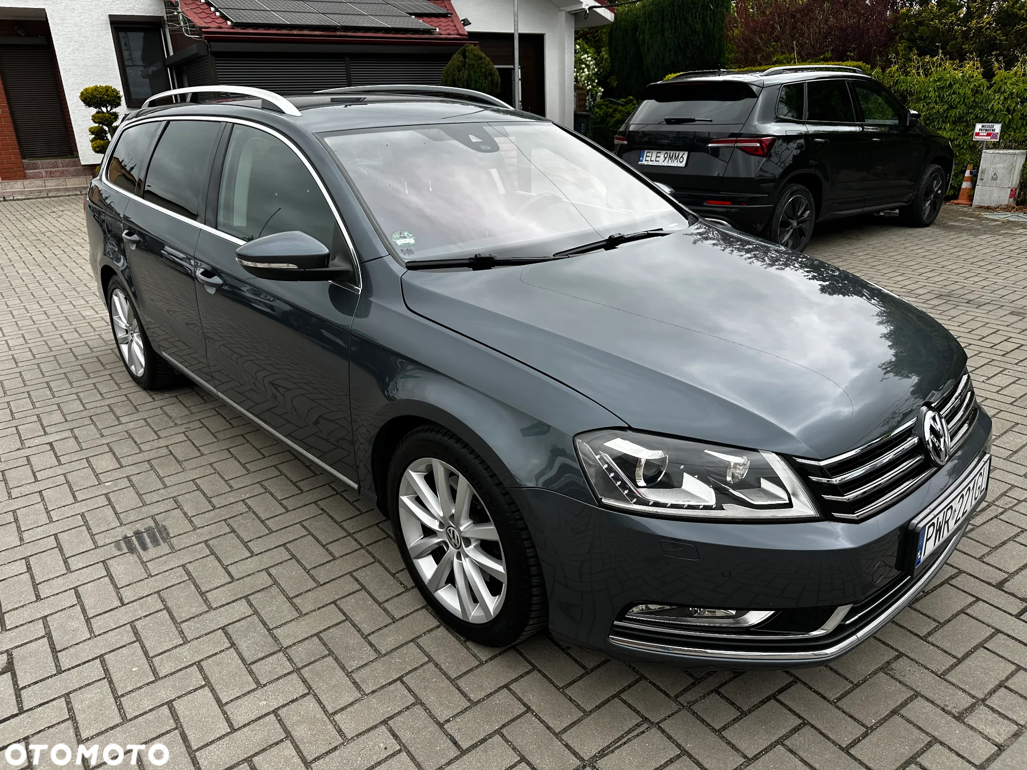 Volkswagen Passat - 2