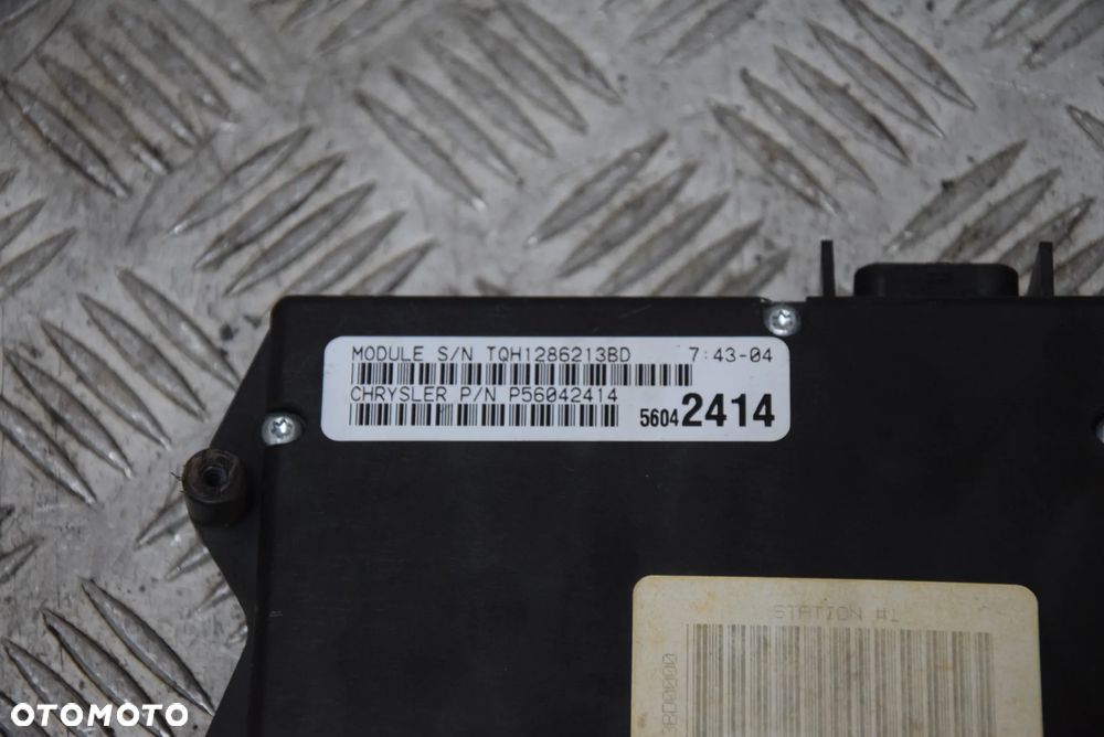 JEEP CHEROKEE ZJ MODUŁ KOMFORTU BSI P56042414 - 2