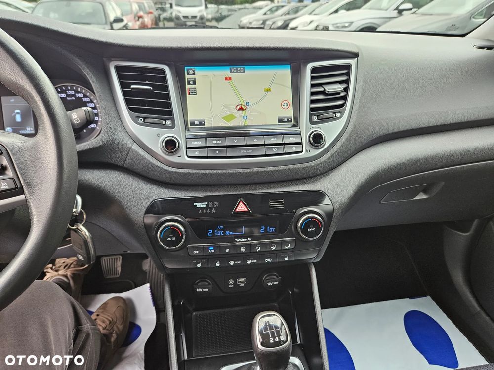 Hyundai Tucson blue 1.7 CRDi 2WD Passion - 23
