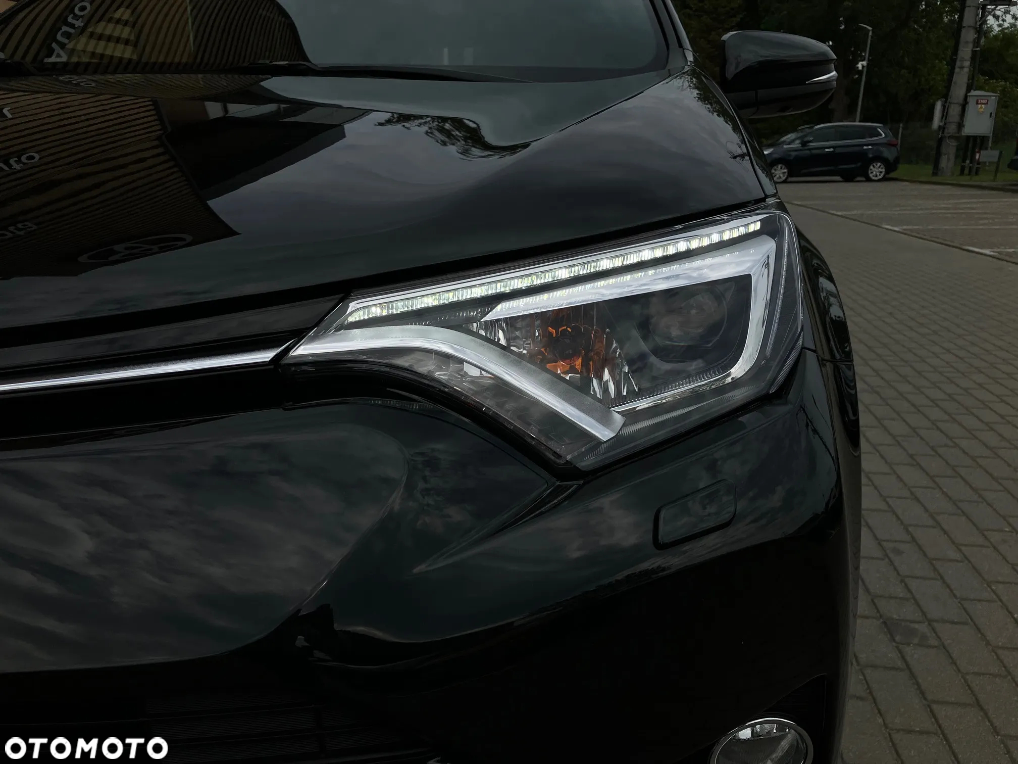 Toyota RAV4 Hybrid Prestige 4x2 - 17