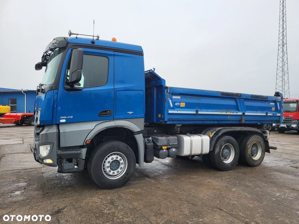 Mercedes-Benz AROCS 2643 6x4 wywrotka Meiller Bordmatic z Niemiec - 3