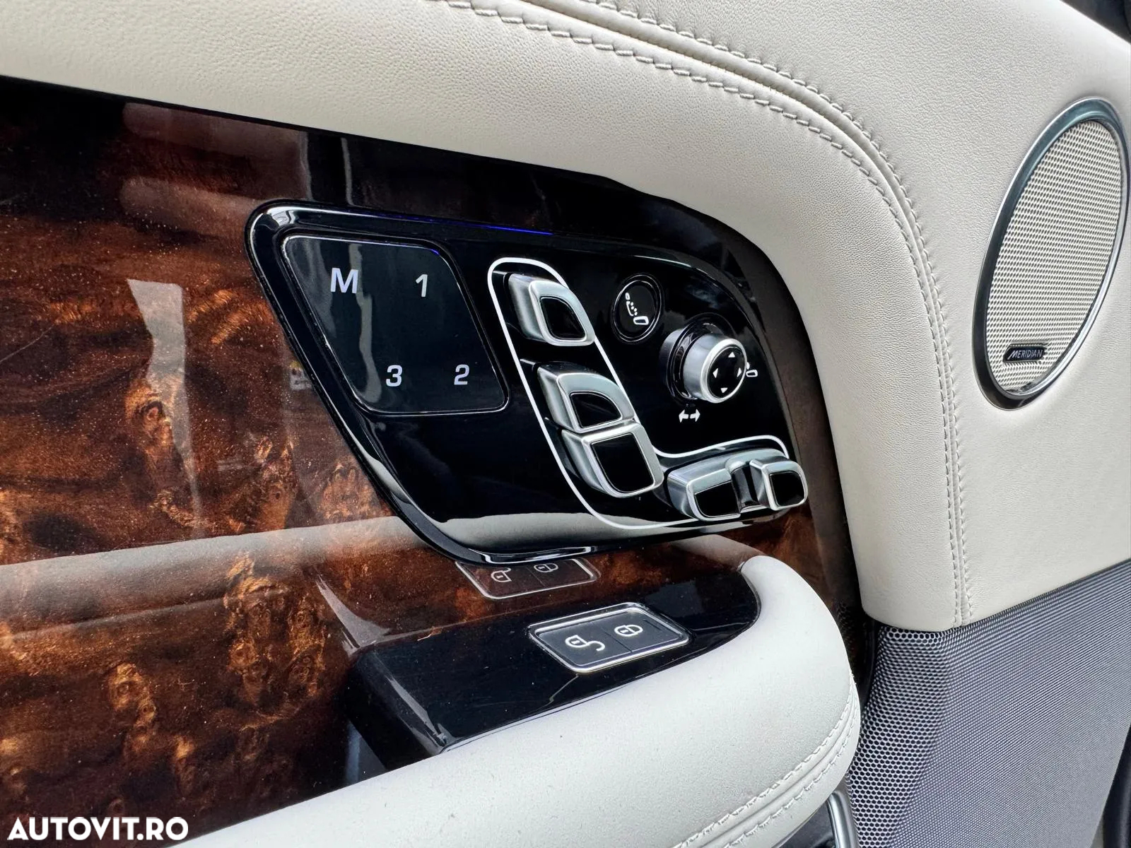 Land Rover Range Rover Vogue - 36