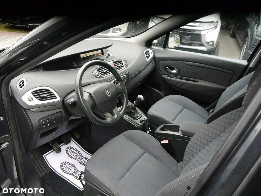 Renault Grand Scenic 1.5 dCi Dynamique - 26