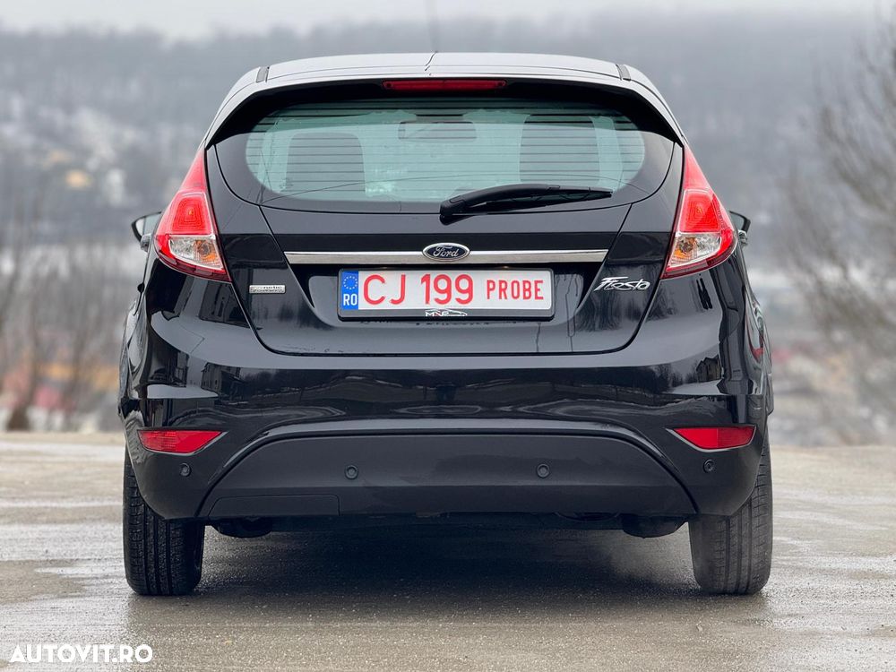 Ford Fiesta 1.6 TDCI Titanium - 11