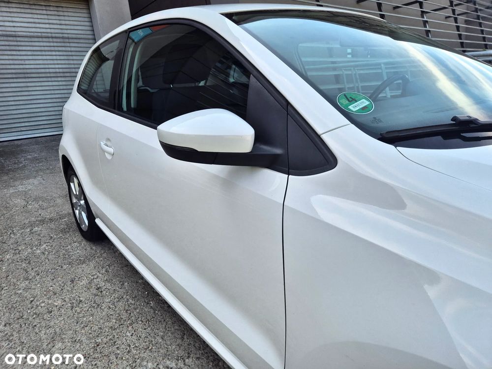 Volkswagen Polo 1.4 16V Highline - 8