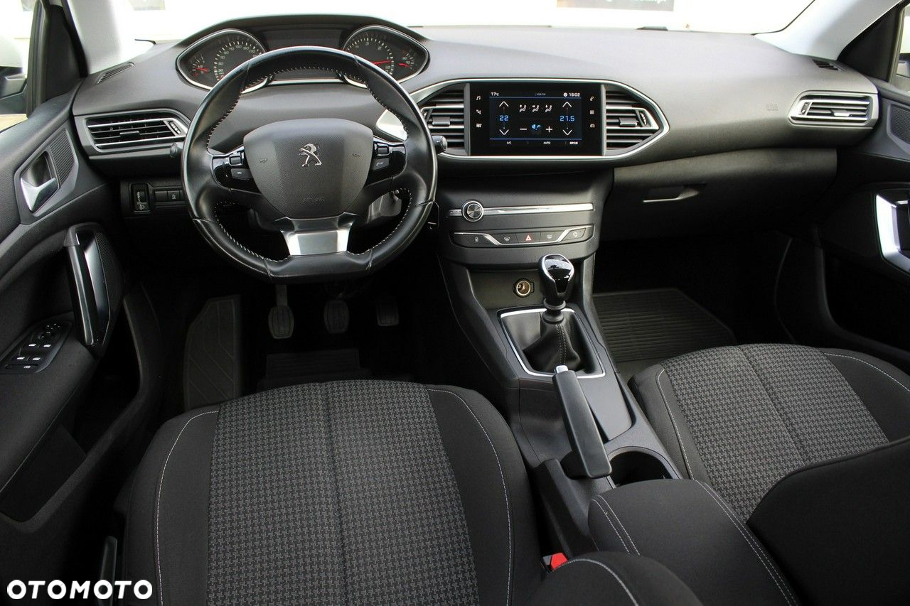 Peugeot 308 - 10