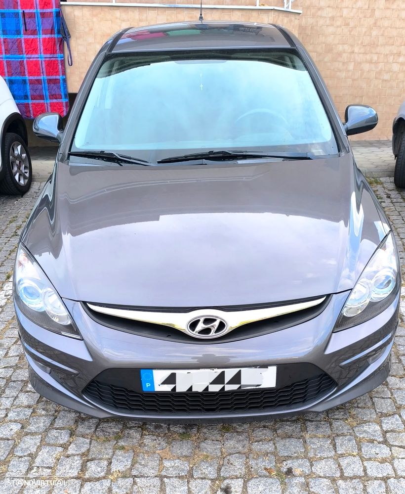 Hyundai i30 1.6 CRDI Comfort CPF - 1