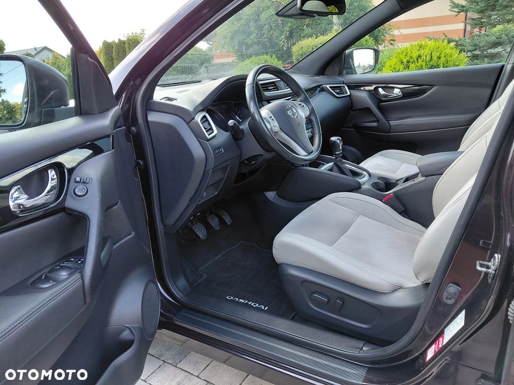 Nissan Qashqai 1.2 DIG-T 360 - 8