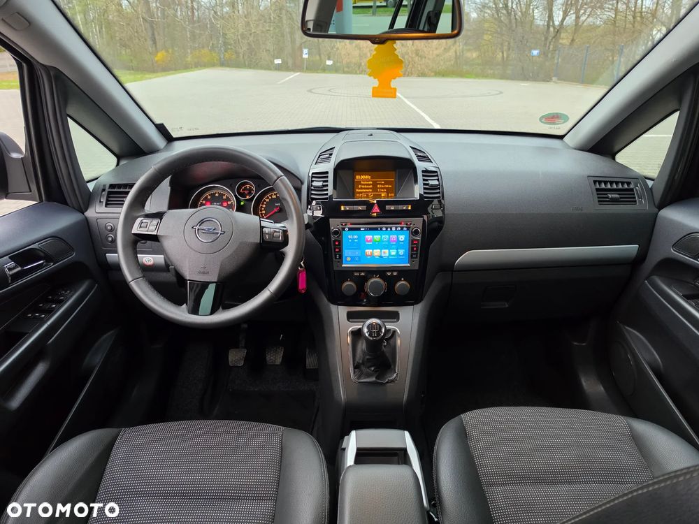 Opel Zafira 1.8 Edition 111 Jahre - 12