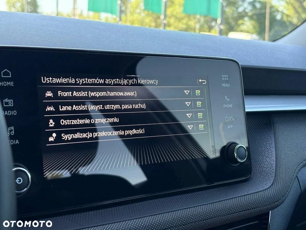 Skoda Fabia 1.0 TSI Selection DSG - 20