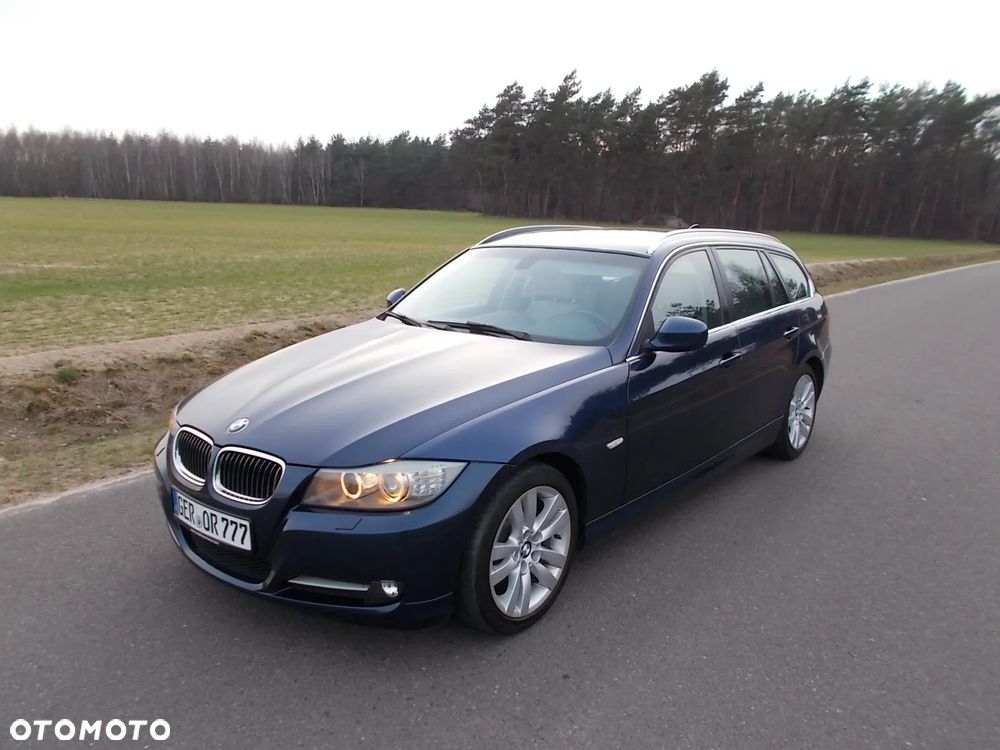 BMW Seria 3 325d DPF Edition Exclusive - 1