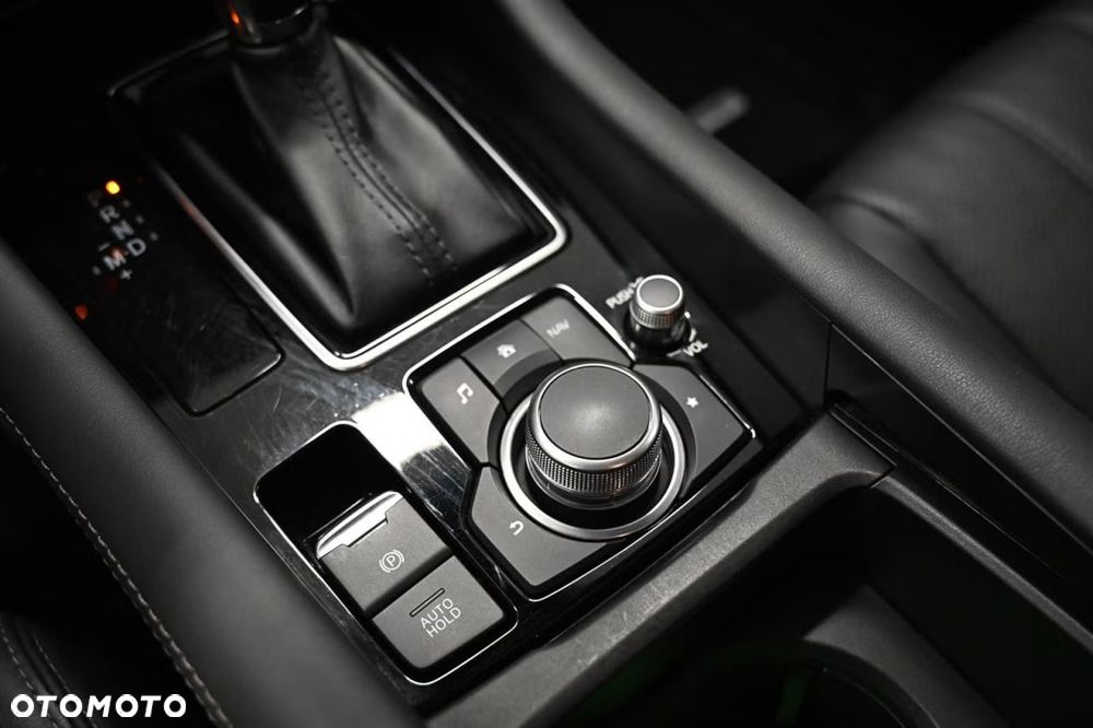 Mazda 6 2.2 D SkyDream 4x4 - 24