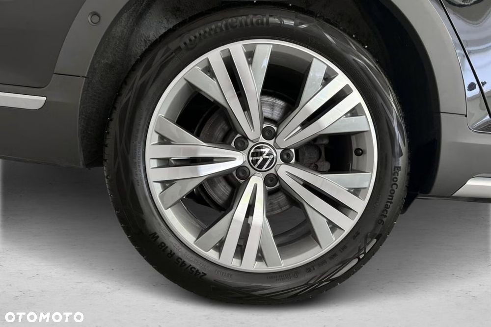 Volkswagen Passat 2.0 TDI SCR DSG Business - 17