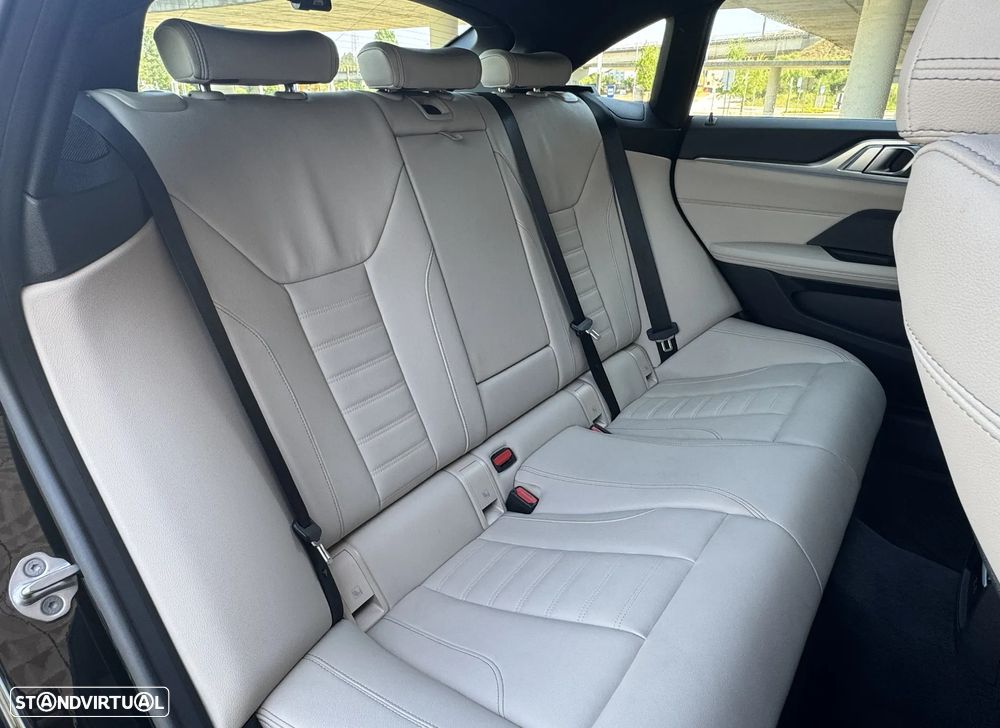 BMW i4 eDrive40 Pack Desportivo M - 21