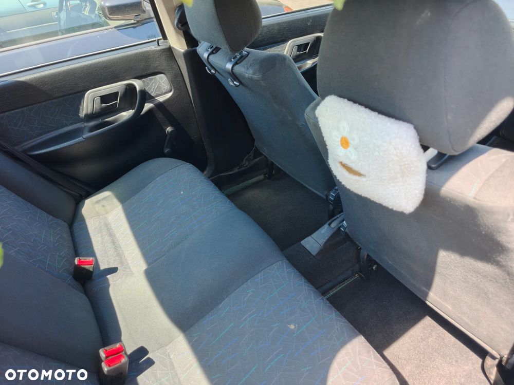 Volkswagen Polo - 13