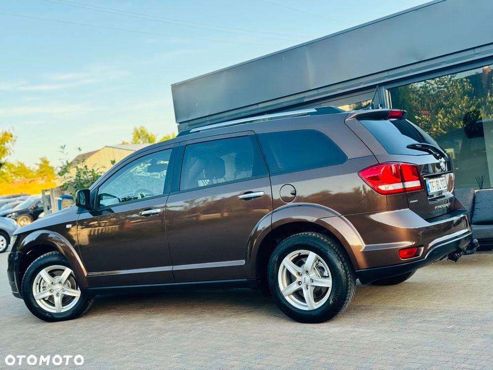 Fiat Freemont 2.0 Multijet Lounge AWD - 4