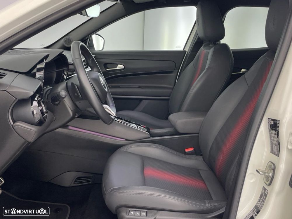 Alfa Romeo Junior 1.2 eDCT6 - 11