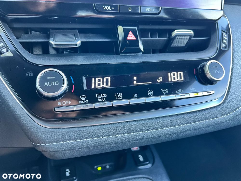 Toyota Corolla - 19