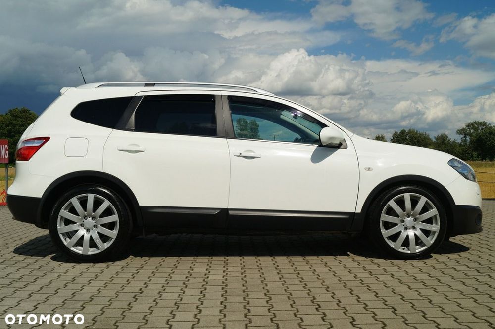 Nissan Qashqai+2 - 8