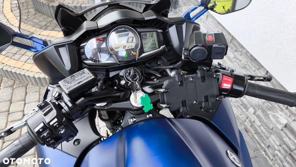 Yamaha FJR - 5