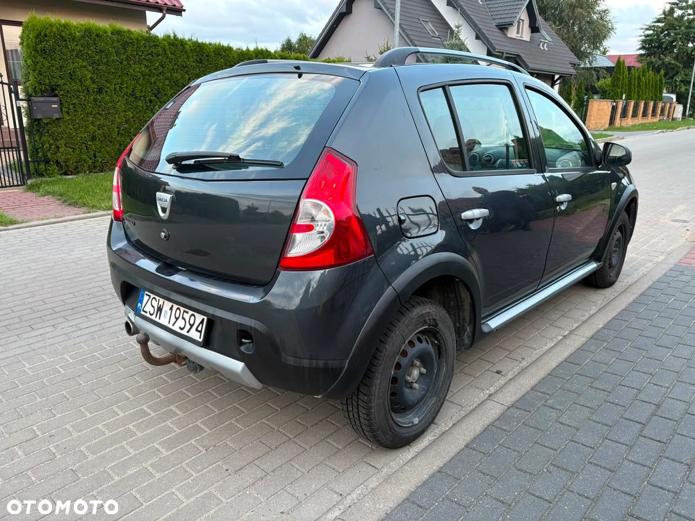 Dacia Sandero Stepway2 1.6 - 5